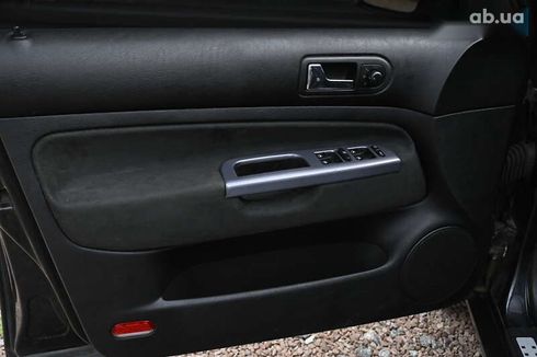 Volkswagen Golf 2003 - фото 12