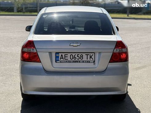 Chevrolet Aveo 2006 - фото 10