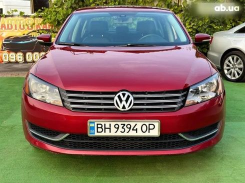 Volkswagen Passat 2014 красный - фото 4