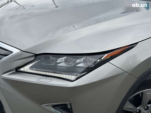 Lexus RX 2018 - фото 12
