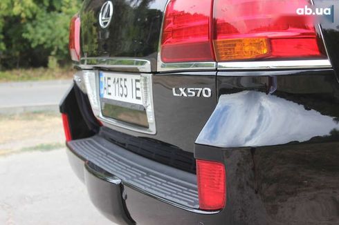 Lexus LX 2010 - фото 26