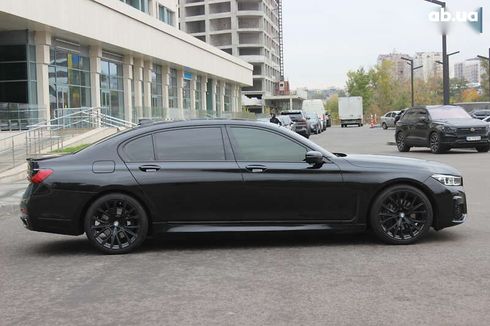 BMW 7 серия 2015 - фото 8