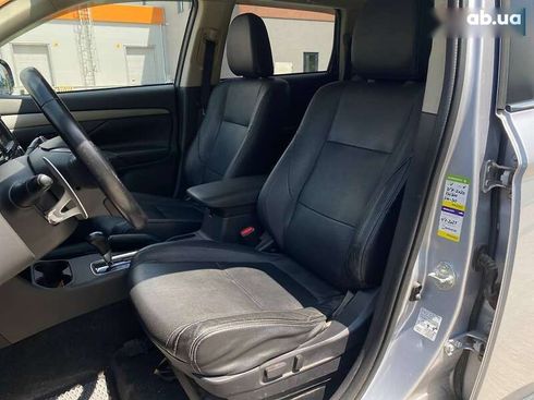 Mitsubishi Outlander 2014 - фото 13