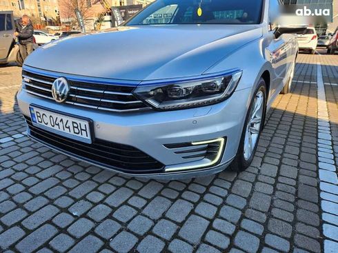 Volkswagen Passat 2016 - фото 20