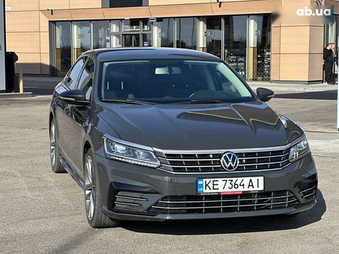 Volkswagen Passat 2016 - фото 22