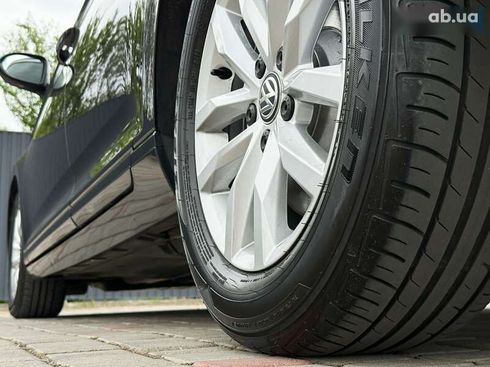 Volkswagen Passat 2020 - фото 27
