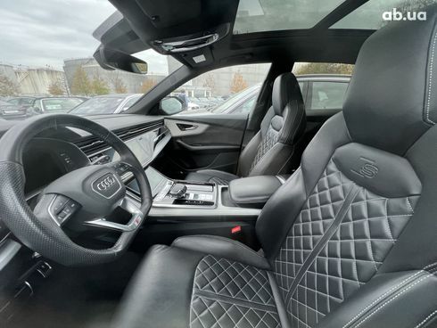 Audi Q8 2021 - фото 26
