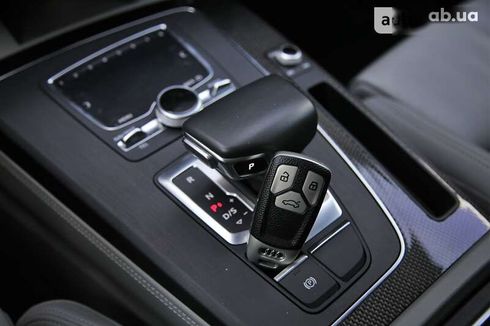 Audi Q5 2019 - фото 19