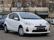 Продаж вживаних Toyota Aqua 2014 року в Києві - купити на Автобазарі