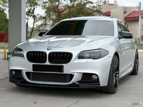 BMW 5 серия 2012 - фото 2