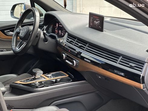 Audi Q7 2016 серый - фото 27