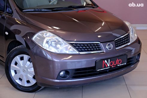Nissan Tiida 2009 фиолетовый - фото 3
