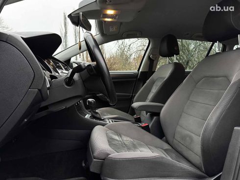 Volkswagen Golf 2019 серый - фото 19