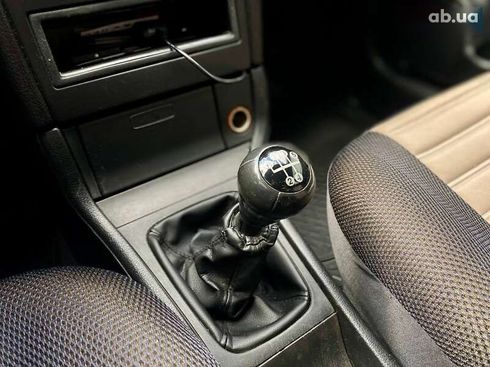 Opel Astra 2008 - фото 28