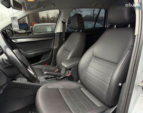 Skoda Octavia 2019 - фото 19