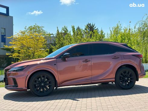 Lexus RX 2023 оранжевый - фото 6