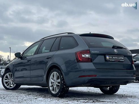 Skoda Octavia 2019 - фото 6