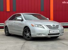 Продажа б/у Toyota Camry в Киеве - купить на Автобазаре