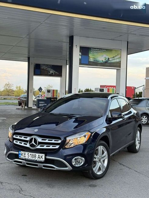 Mercedes-Benz GLA-Класс 2017 - фото 11
