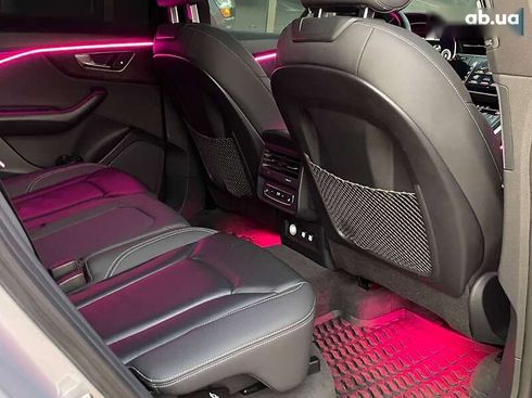 Audi Q8 2018 - фото 12