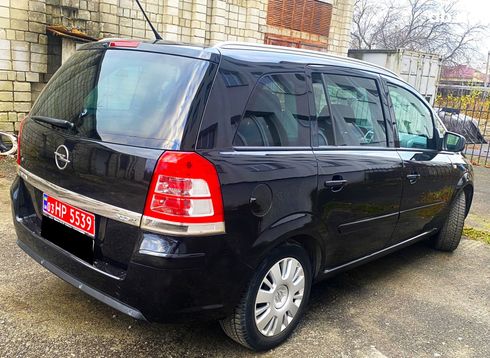 Opel Zafira 2012 черный - фото 8