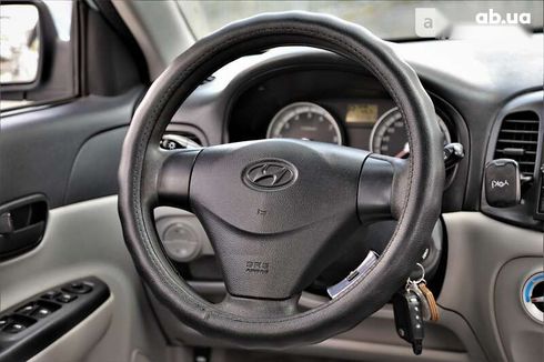 Hyundai Accent 2008 - фото 12