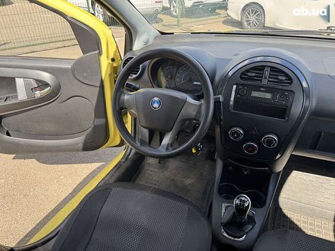 Geely GX-2 2013 - фото 24