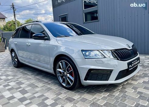 Skoda Octavia 2020 - фото 12