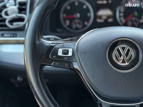 Volkswagen Multivan 2019 - фото 29