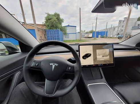 Tesla Model 3 2021 - фото 12