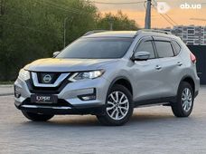 Купить Nissan Rogue 2017 бу во Львове - купить на Автобазаре