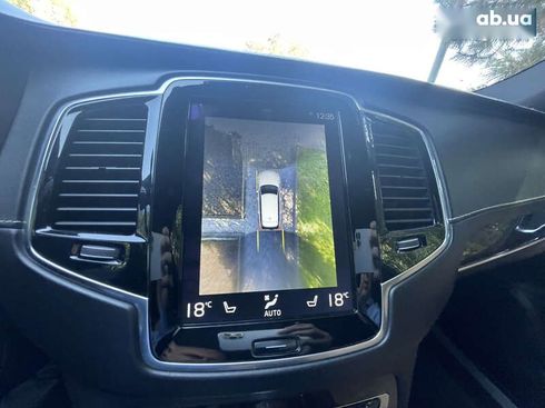 Volvo XC90 2016 - фото 17