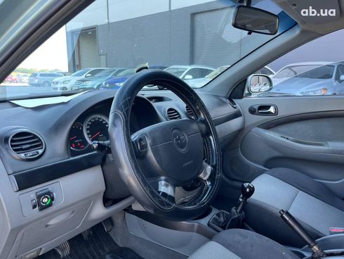 Chevrolet Lacetti 2005 зеленый - фото 13