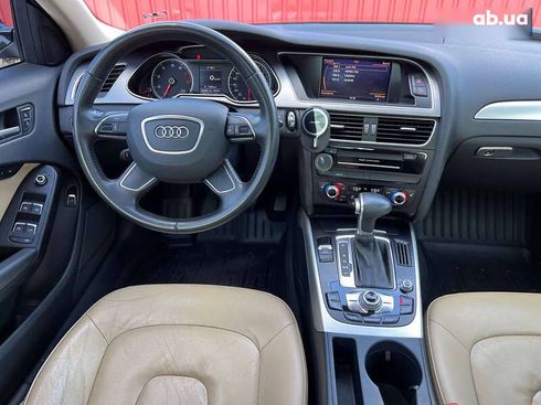 Audi A4 2012 - фото 21