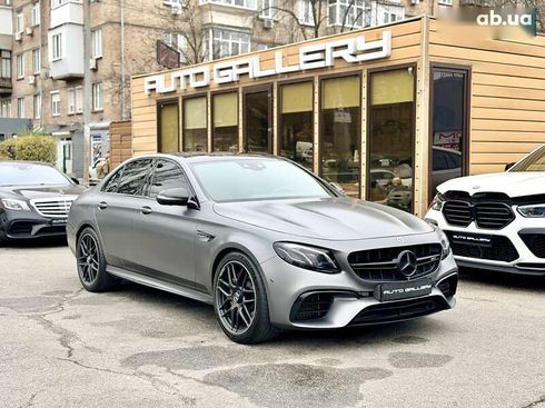Mercedes-Benz E-Класс 2018 - фото 4