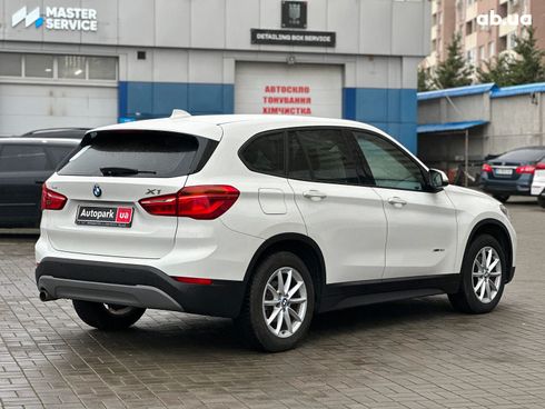BMW X1 2016 белый - фото 4