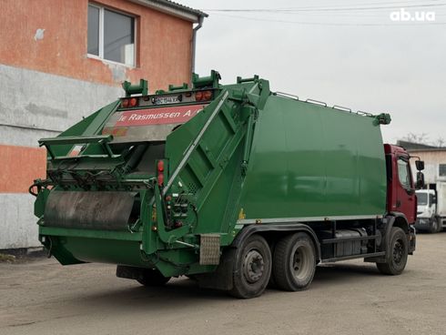 Renault Premium 2010 красный - фото 3