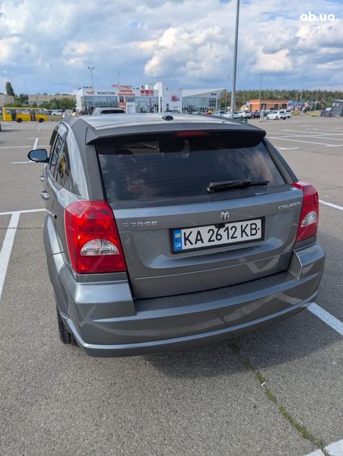 Dodge Caliber 2011 серебристый - фото 4