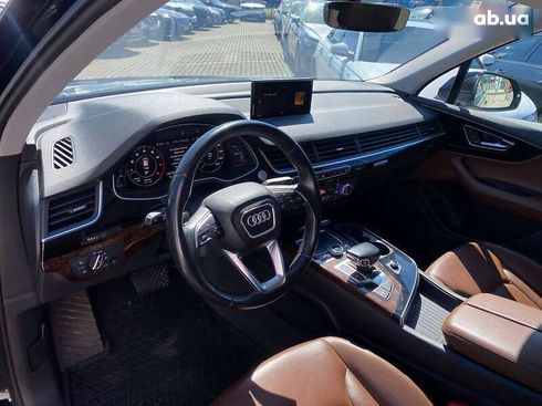 Audi Q7 2017 - фото 11