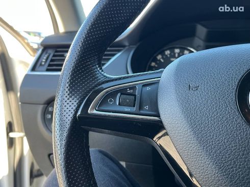 Skoda Octavia 2014 белый - фото 24