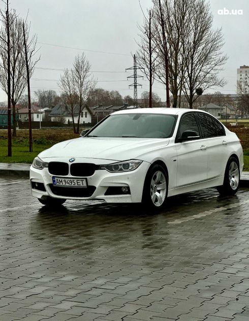 BMW 3 серия 2013 белый - фото 5