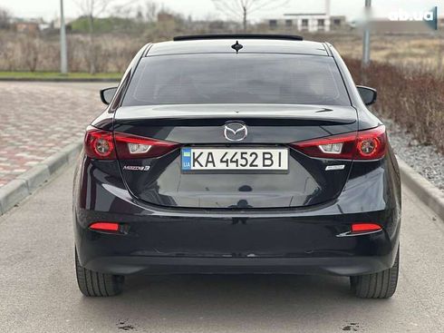 Mazda 3 2017 - фото 5