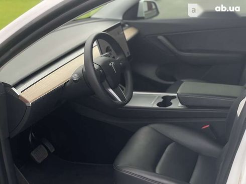 Tesla Model Y 2021 - фото 12