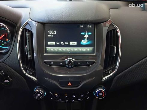 Chevrolet Cruze 2018 - фото 21