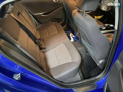 Hyundai Ioniq 2017 - фото 26
