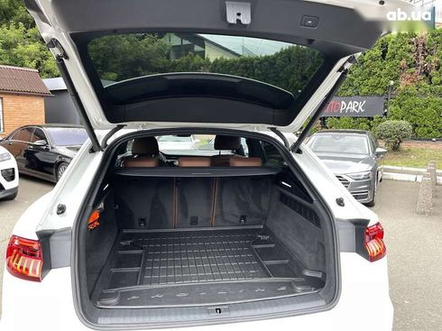 Audi Q8 2021 - фото 16