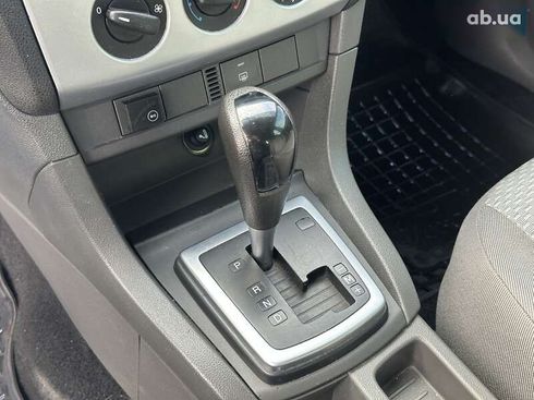 Ford Focus 2005 - фото 20