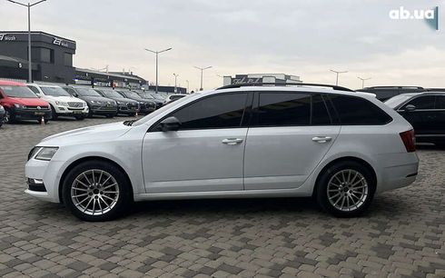 Skoda Octavia 2017 - фото 4