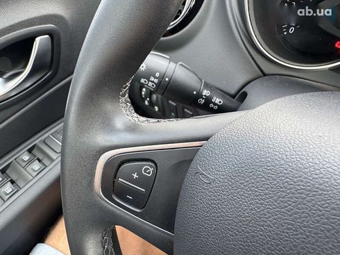 Renault Captur 2019 - фото 24