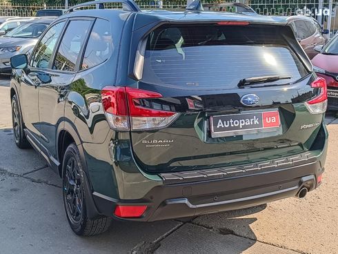 Subaru Forester 2023 зеленый - фото 15